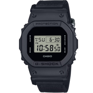 CASIO DW-5600BCE-1ER