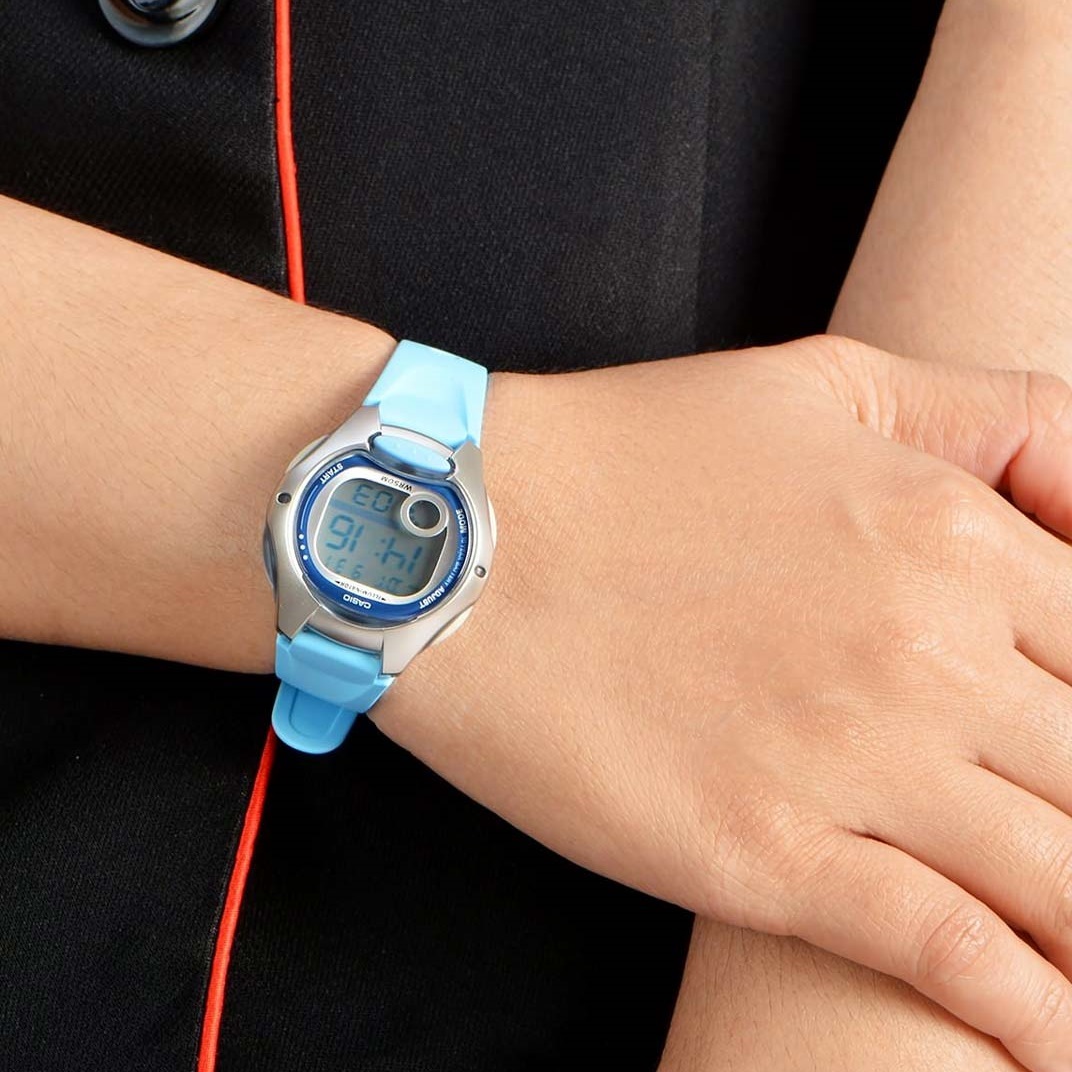 CASIO LW-200-2BVDF - Зображення 3